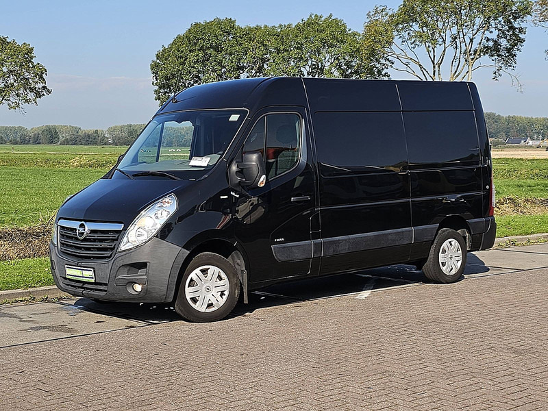 Opel Movano 2.3 - Furgon: foto 2 Opel Movano 2.3 - Furgon: foto 2