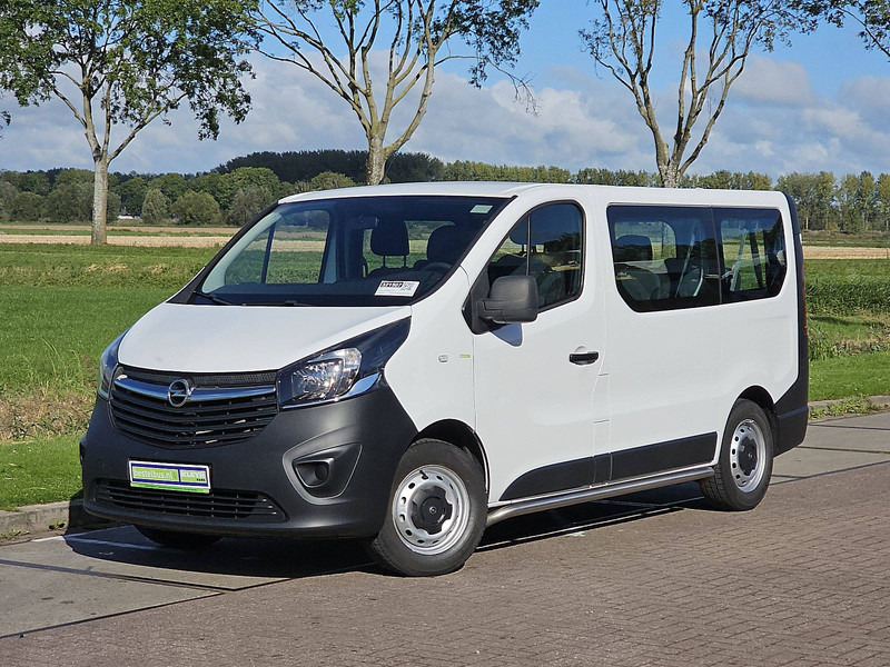 Opel Vivaro 1.6 L1 Combi 9p Airco - Minibus, Furgon pasagjerësh: foto 2 Opel Vivaro 1.6 L1 Combi 9p Airco - Minibus, Furgon pasagjerësh: foto 2