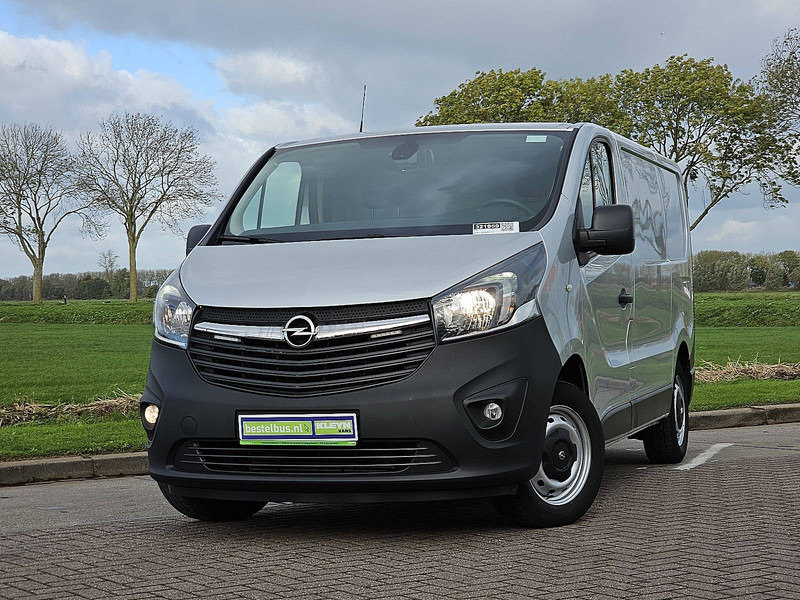 Opel Vivaro 1.6 L1H1 Navi Euro6 AC! - Furgon i vogël: foto 1 Opel Vivaro 1.6 L1H1 Navi Euro6 AC! - Furgon i vogël: foto 1