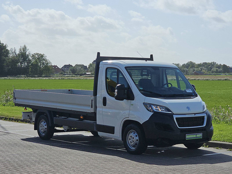 Peugeot Boxer 2.0 L4 Open Laadbak AC - Kamioncine me karroceri: foto 5 Peugeot Boxer 2.0 L4 Open Laadbak AC - Kamioncine me karroceri: foto 5