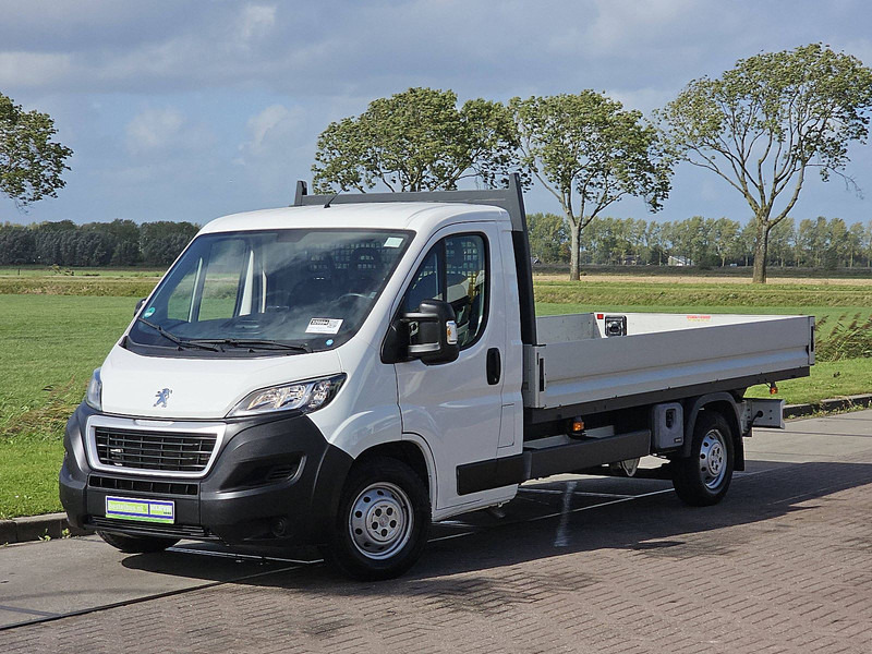Peugeot Boxer 2.0 L4 Open Laadbak AC - Kamioncine me karroceri: foto 2 Peugeot Boxer 2.0 L4 Open Laadbak AC - Kamioncine me karroceri: foto 2