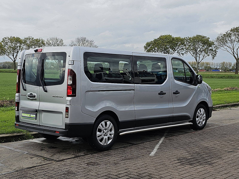 Renault Trafic 2.0 DCI ac aut. 9 pers EURO6 - Minibus, Furgon pasagjerësh: foto 3 Renault Trafic 2.0 DCI ac aut. 9 pers EURO6 - Minibus, Furgon pasagjerësh: foto 3