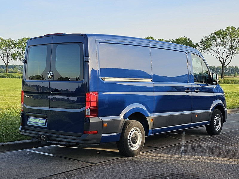 Volkswagen Crafter 35 2.0 L2H1 Navi Euro6 - Furgon: foto 3 Volkswagen Crafter 35 2.0 L2H1 Navi Euro6 - Furgon: foto 3