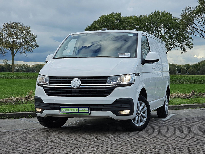Volkswagen Transporter 2.0 TDI T6.1 L1H1 Euro6 NAP! - Furgon i vogël: foto 1 Volkswagen Transporter 2.0 TDI T6.1 L1H1 Euro6 NAP! - Furgon i vogël: foto 1