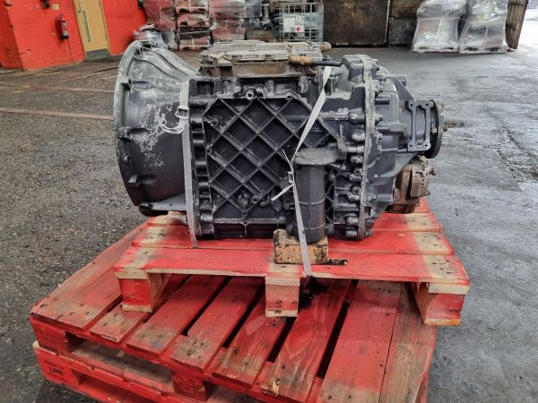 Volvo AT2412C Gearbox - Kutia e marsheve: foto 3 Volvo AT2412C Gearbox - Kutia e marsheve: foto 3