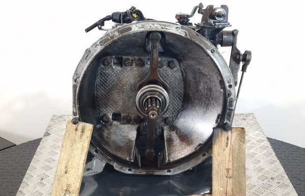 ZF 6S850 Renault Spec Gearbox - Kutia e marsheve: foto 2 ZF 6S850 Renault Spec Gearbox - Kutia e marsheve: foto 2