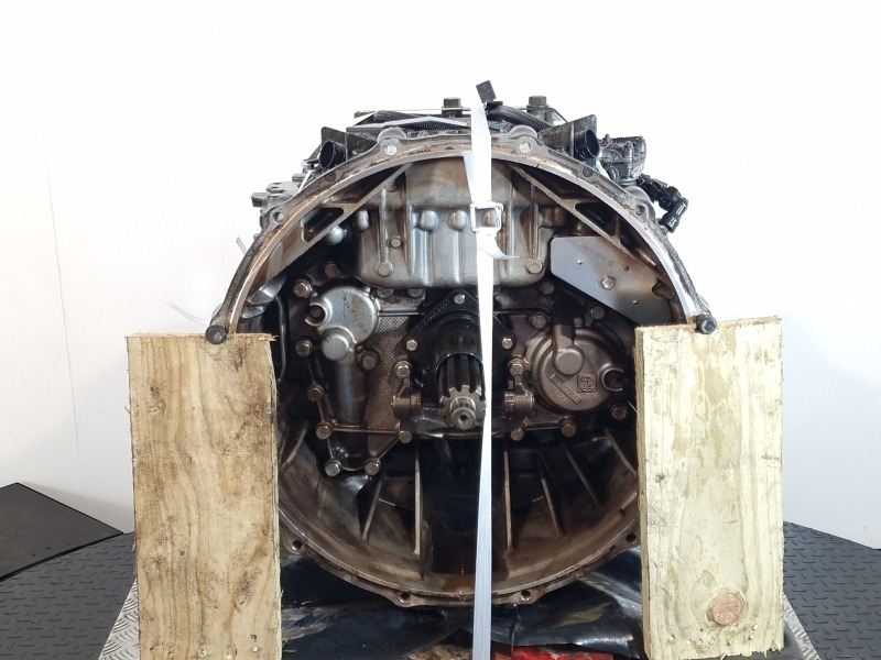 ZF Astronic 12AS2330TD Gearbox - Kutia e marsheve: foto 2 ZF Astronic 12AS2330TD Gearbox - Kutia e marsheve: foto 2