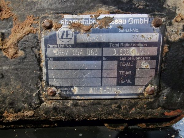 ZF Industrial/Hyundai 4WG-210 Gearbox - Kutia e marsheve: foto 2 ZF Industrial/Hyundai 4WG-210 Gearbox - Kutia e marsheve: foto 2