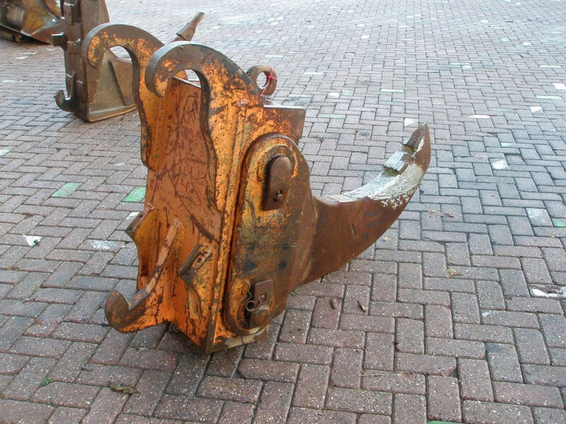 Atlas Ripper Ripper - Shkrifëtues për Makineri ndërtimi: foto 2 Atlas Ripper Ripper - Shkrifëtues për Makineri ndërtimi: foto 2