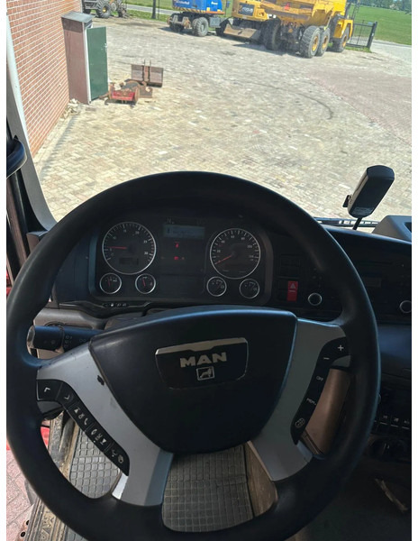 Gjysmë-kamion MAN TGS 26.480: foto 6