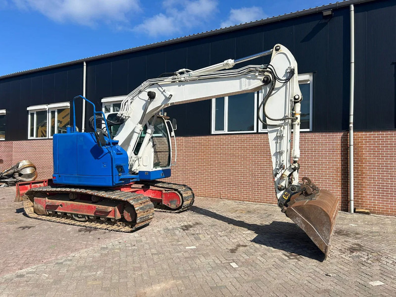 Hyundai ROBEX145LCR-9A - Ekskavator me zinxhirë: foto 4 Hyundai ROBEX145LCR-9A - Ekskavator me zinxhirë: foto 4