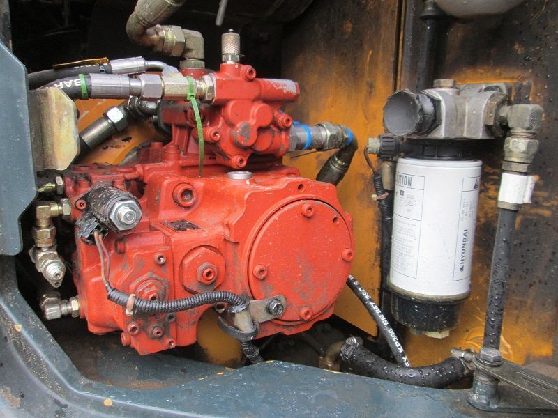 Hyundai Robex 145LCR-9S - Ekskavator me zinxhirë: foto 5 Hyundai Robex 145LCR-9S - Ekskavator me zinxhirë: foto 5