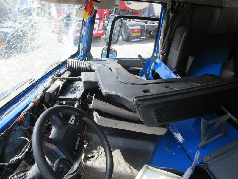 Kabina dhe interier për Kamioni DAF DAF CF 370 CABINE VOOR DE ONDERDELEN DONOR !! SLOOP: foto 9