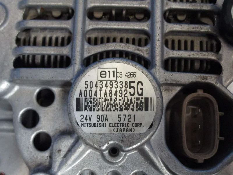 Iveco 504349338 DYNAMO IVECO HI WAY EURO 6 - Gjeneratori për Kamioni: foto 2 Iveco 504349338 DYNAMO IVECO HI WAY EURO 6 - Gjeneratori për Kamioni: foto 2