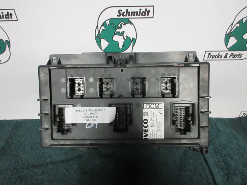 Iveco 5802954484 BCM MODULEN IVECO S WAY MODEL 2023 - Sistemi elektrik për Kamioni: foto 3 Iveco 5802954484 BCM MODULEN IVECO S WAY MODEL 2023 - Sistemi elektrik për Kamioni: foto 3