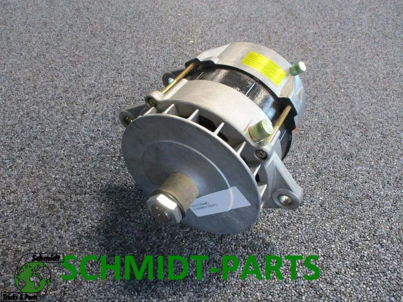 Iveco BOSCH 0 120 689 524 DYNAMO NIEUWE OP VOORRAAD MODEL EURO 2 - Gjeneratori për Kamioni: foto 1 Iveco BOSCH 0 120 689 524 DYNAMO NIEUWE OP VOORRAAD MODEL EURO 2 - Gjeneratori për Kamioni: foto 1