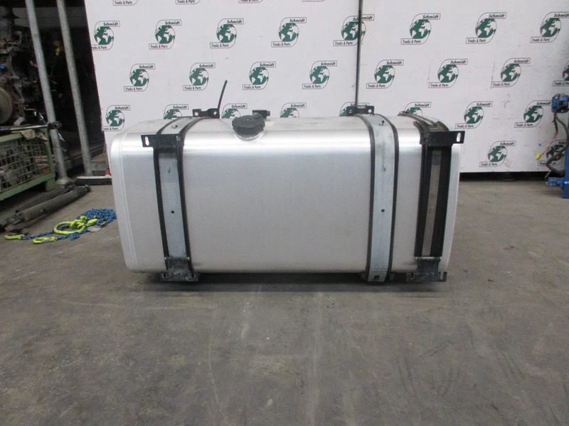 MAN 81.12201-5885 // 81.12201-5866 // 500 LITER MAN 18.500 MODEL 2020 - Serbatori i karburantit për Kamioni: foto 2 MAN 81.12201-5885 // 81.12201-5866 // 500 LITER MAN 18.500 MODEL 2020 - Serbatori i karburantit për Kamioni: foto 2