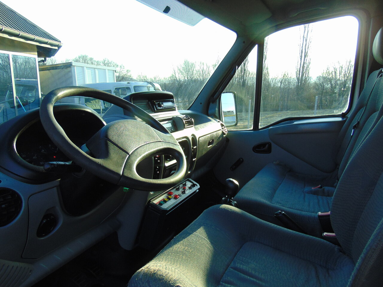 Platformë ajrore e montuar në kamion RENAULT Mascott 2,8dCi 110 L2H3 France Elevateur 152TTF 162TTF: foto 18