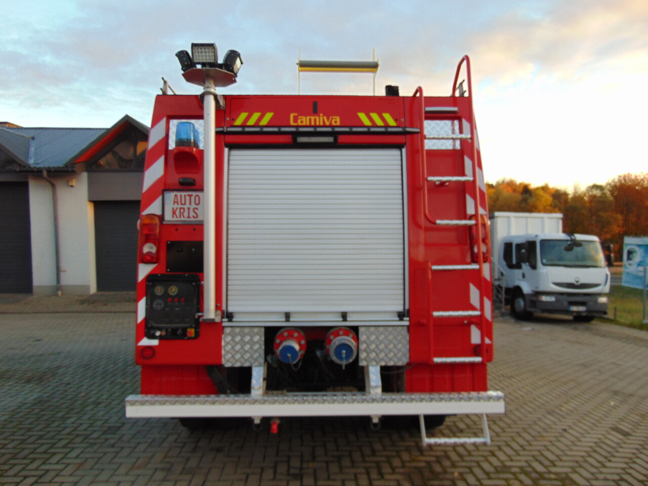 Zjarrfikëse RENAULT Midlum 270dCi Camiva: foto 6