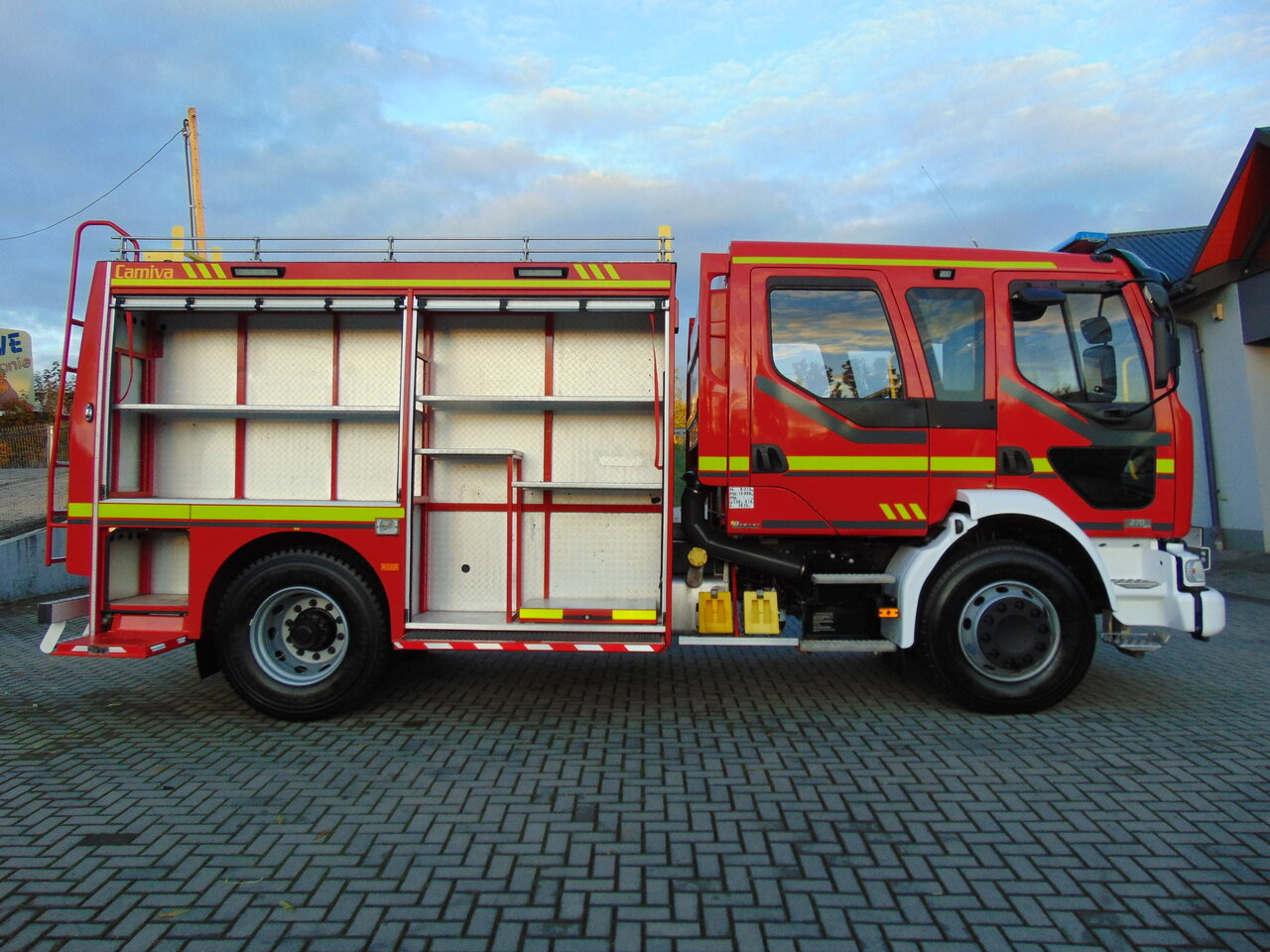 Zjarrfikëse RENAULT Midlum 270dCi Camiva: foto 12