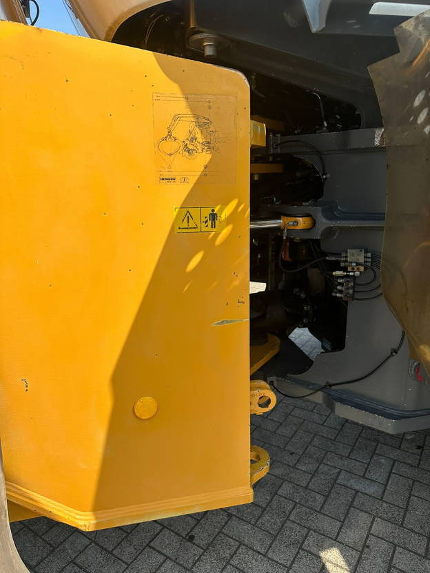 Fadrom me goma Liebherr L580 Loghandler: foto 6