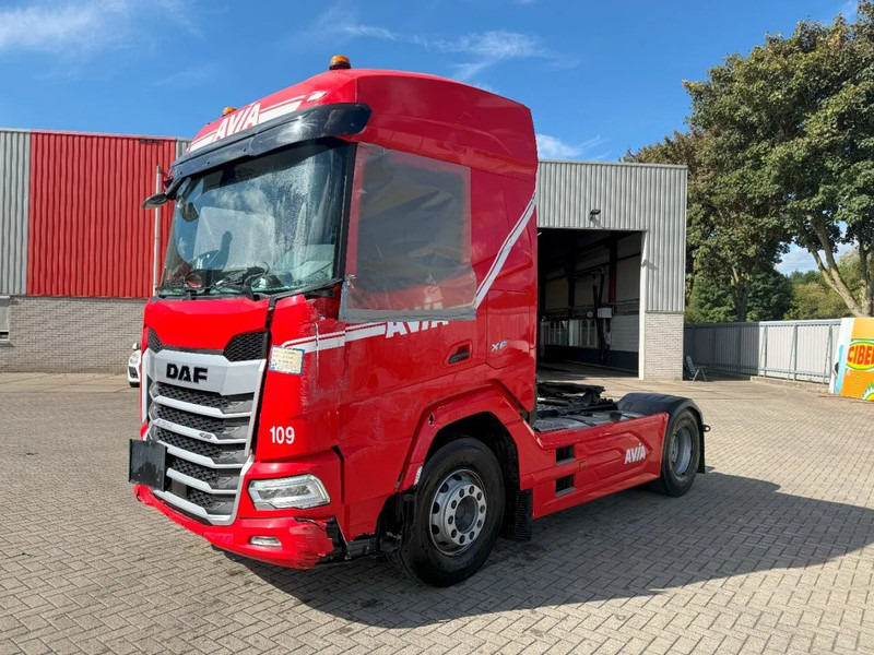 DAF XF450 FT / ENGINE RUNNING / ONLY:132521 KM / HYDRAULICS / DIGITAL DASH / DEB / HIGH CAB / AUTOMATIC / EURO-6 / 2024 - Gjysmë-kamion: foto 1 DAF XF450 FT / ENGINE RUNNING / ONLY:132521 KM / HYDRAULICS / DIGITAL DASH / DEB / HIGH CAB / AUTOMATIC / EURO-6 / 2024 - Gjysmë-kamion: foto 1