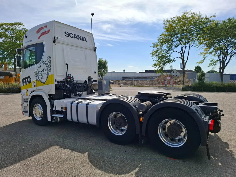 Scania NGS R650 V8 / 6X4 / RETARDER / 2X BIG AXLE / PARKCOOL / DOUBLE TANK / INLINER / FULL-AIR / ALCOA / LEATHER / NAVI / GEN2 V2 / EU - Gjysmë-kamion: foto 3 Scania NGS R650 V8 / 6X4 / RETARDER / 2X BIG AXLE / PARKCOOL / DOUBLE TANK / INLINER / FULL-AIR / ALCOA / LEATHER / NAVI / GEN2 V2 / EU - Gjysmë-kamion: foto 3