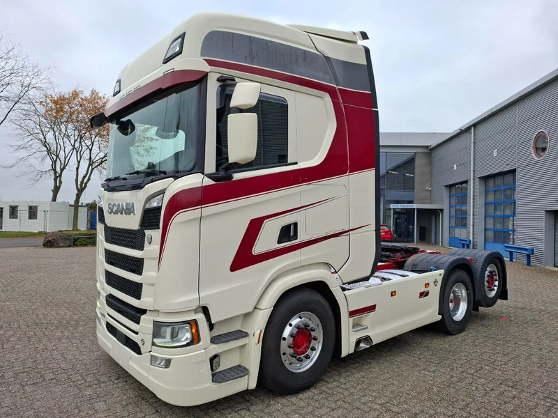 Scania NGS S650 V8 / RETARDER / 633397 KM / 9 TON FRONT AXELE / FULL-AIR / INLINER / FULL SPOILER / LEATHER / ALCOA / NAVI / FRIDGE / E - Gjysmë-kamion: foto 1 Scania NGS S650 V8 / RETARDER / 633397 KM / 9 TON FRONT AXELE / FULL-AIR / INLINER / FULL SPOILER / LEATHER / ALCOA / NAVI / FRIDGE / E - Gjysmë-kamion: foto 1
