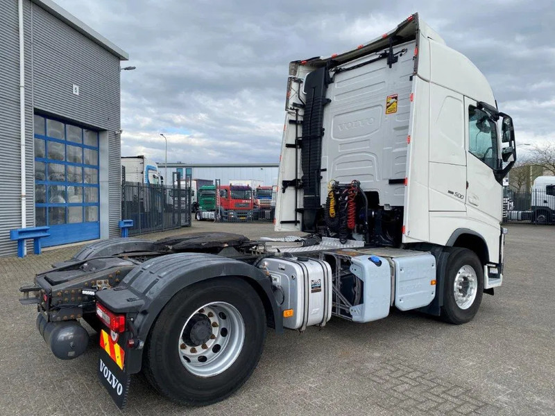 Volvo FH4-500 / VEB+ / HYDRAULICS / LWDS / I-PARCOOL / FRIDGE / AUTOMATIC / EURO-6 / 2018 - Gjysmë-kamion: foto 5 Volvo FH4-500 / VEB+ / HYDRAULICS / LWDS / I-PARCOOL / FRIDGE / AUTOMATIC / EURO-6 / 2018 - Gjysmë-kamion: foto 5