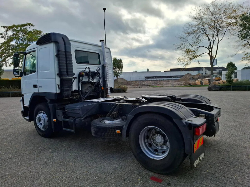 Volvo FM11-410 / RETARDER / AIRCO / AUTOMATIC / EURO-5 / 2011 - Gjysmë-kamion: foto 3 Volvo FM11-410 / RETARDER / AIRCO / AUTOMATIC / EURO-5 / 2011 - Gjysmë-kamion: foto 3