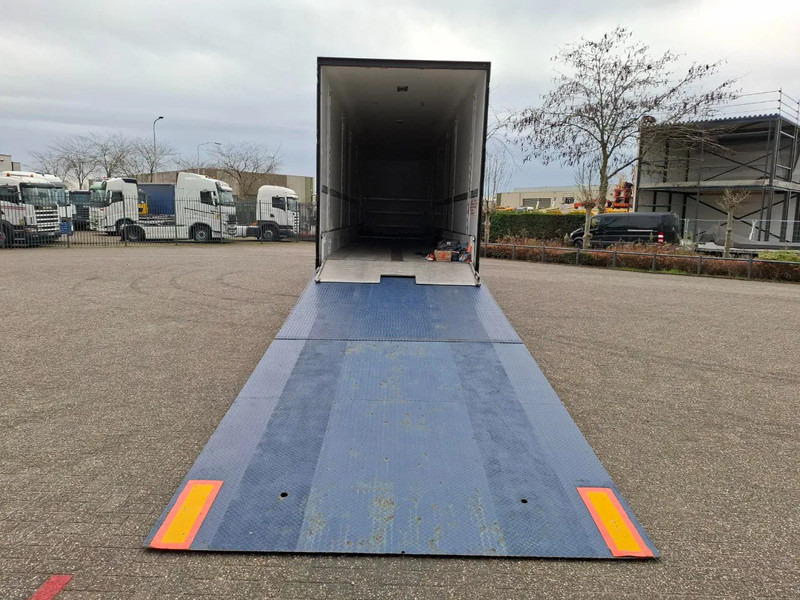 Gjysmë rimorkio autotransportuese LECI TRAILER SR2E / NL RACE TRAILER / CAR TRANSPORT / 6CARS / 2XLIFT 3TON / WINCH / TUV:27-02-2026 / 2002: foto 10 Gjysmë rimorkio autotransportuese LECI TRAILER SR2E / NL RACE TRAILER / CAR TRANSPORT / 6CARS / 2XLIFT 3TON / WINCH / TUV:27-02-2026 / 2002: foto 10