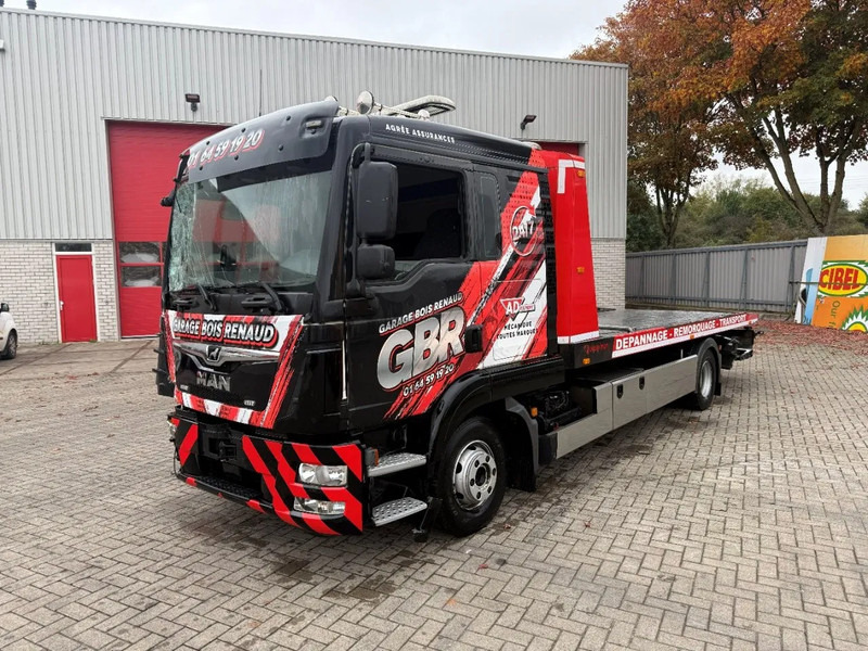 MAN TGL 12.250 / ENGINE RUNNING / ONLY:276364 KM / TOW-TRUCK / CLEPEL / WINCH / REMOTE / 6PERSONS / AUTOMATIC / EURO-6 / 2018 - Karrotrec: foto 2 MAN TGL 12.250 / ENGINE RUNNING / ONLY:276364 KM / TOW-TRUCK / CLEPEL / WINCH / REMOTE / 6PERSONS / AUTOMATIC / EURO-6 / 2018 - Karrotrec: foto 2