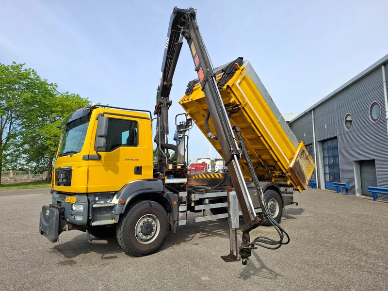 MAN TGM 18.250 / 4X4 / NL TRUCK / TUV:30-04-2026 / 118783 KM / HMF 1110 K2 / ROTATOR / GOOD TYRES / FULL-STEEL / DRUM BRAKES / MANUA - Kamion vetëshkarkues, Kamion me vinç: foto 1 MAN TGM 18.250 / 4X4 / NL TRUCK / TUV:30-04-2026 / 118783 KM / HMF 1110 K2 / ROTATOR / GOOD TYRES / FULL-STEEL / DRUM BRAKES / MANUA - Kamion vetëshkarkues, Kamion me vinç: foto 1
