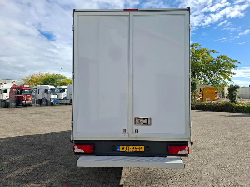 Mercedes-Benz Sprinter 516 CDI / DOUBLE AIR REAR / CLEAN NL VAN / TUV:19-03-2026 / MBUX / NAVI / KEYLESS START / DAB RADIO / 3SEATS / AUTOMATIC / 2021 - Furgon: foto 4 Mercedes-Benz Sprinter 516 CDI / DOUBLE AIR REAR / CLEAN NL VAN / TUV:19-03-2026 / MBUX / NAVI / KEYLESS START / DAB RADIO / 3SEATS / AUTOMATIC / 2021 - Furgon: foto 4