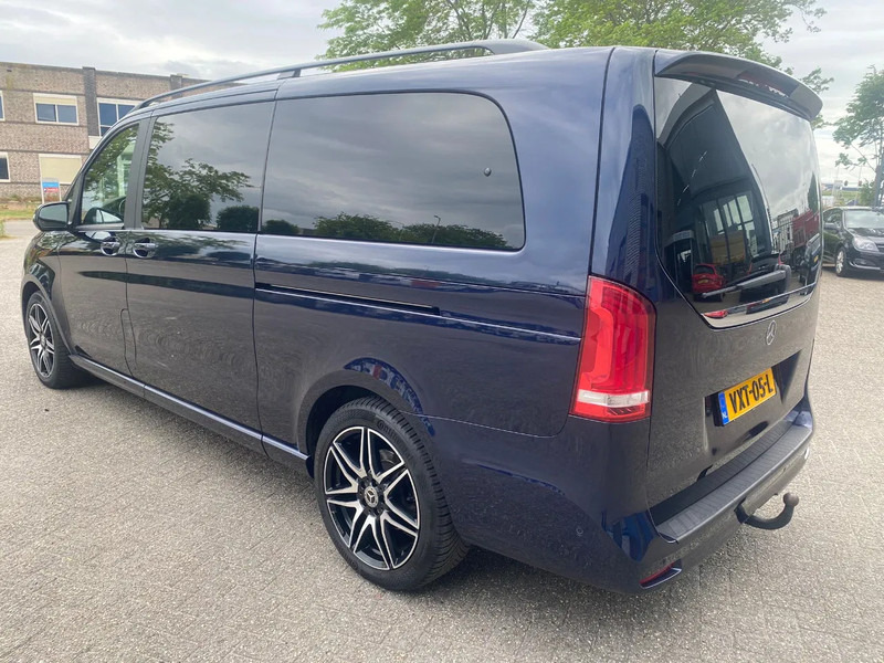 Mercedes-Benz V-Klasse 250 / XXL / AMG / FULL OPTION / LEATHER / PARK+SEATHEAT / BURMESTER / TUV:04-05-2026 / 360 CAMERA / 2023 - Veturë: foto 3 Mercedes-Benz V-Klasse 250 / XXL / AMG / FULL OPTION / LEATHER / PARK+SEATHEAT / BURMESTER / TUV:04-05-2026 / 360 CAMERA / 2023 - Veturë: foto 3
