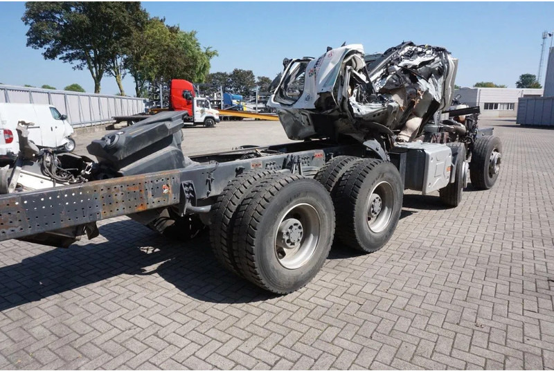 Renault C460 / 8X4 / BIG AXLE / FULL STEEL / 2 X LENKACHSE / EURO-6 / 2022 - Kamion kabinë-shasi: foto 4 Renault C460 / 8X4 / BIG AXLE / FULL STEEL / 2 X LENKACHSE / EURO-6 / 2022 - Kamion kabinë-shasi: foto 4