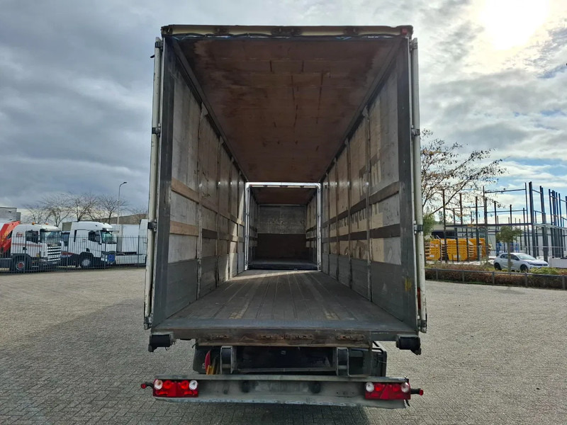 Renault T480 COMFORT / DOUBLE TANK / TIR LINE / TUV:30-03-2026 / THROUGH LOADING SYSTEM / LWDS / AUTOMATIC / EURO-6 / 2017 - Kamion me tendë: foto 5 Renault T480 COMFORT / DOUBLE TANK / TIR LINE / TUV:30-03-2026 / THROUGH LOADING SYSTEM / LWDS / AUTOMATIC / EURO-6 / 2017 - Kamion me tendë: foto 5