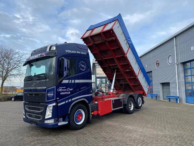 Volvo FH4-540 / VEB+ / ACC / LWDS / 3SIDE TIPPER / DYNAMIC STEERING / LEATHER / FULL-AIR / AUTOMATIC / EURO-6 / 2017 - Kamion vetëshkarkues: foto 1 Volvo FH4-540 / VEB+ / ACC / LWDS / 3SIDE TIPPER / DYNAMIC STEERING / LEATHER / FULL-AIR / AUTOMATIC / EURO-6 / 2017 - Kamion vetëshkarkues: foto 1