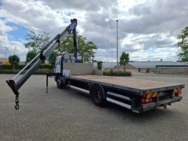 Volvo FL6-220 / HMF 910 / REMOTE / ONLY:493620 KM / AIRCO / FULL-AIR / MANUAL / EURO-3 / 2003 - Kamion me vinç: foto 3 Volvo FL6-220 / HMF 910 / REMOTE / ONLY:493620 KM / AIRCO / FULL-AIR / MANUAL / EURO-3 / 2003 - Kamion me vinç: foto 3
