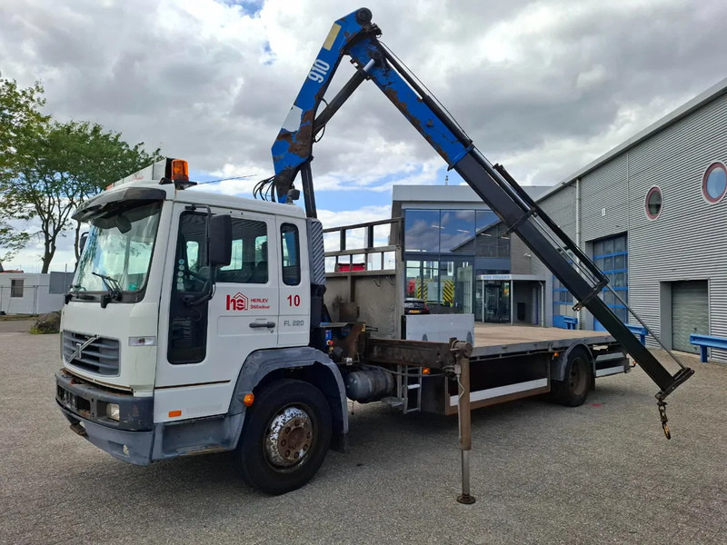 Volvo FL6-220 / HMF 910 / REMOTE / ONLY:493620 KM / AIRCO / FULL-AIR / MANUAL / EURO-3 / 2003 - Kamion me vinç: foto 1 Volvo FL6-220 / HMF 910 / REMOTE / ONLY:493620 KM / AIRCO / FULL-AIR / MANUAL / EURO-3 / 2003 - Kamion me vinç: foto 1