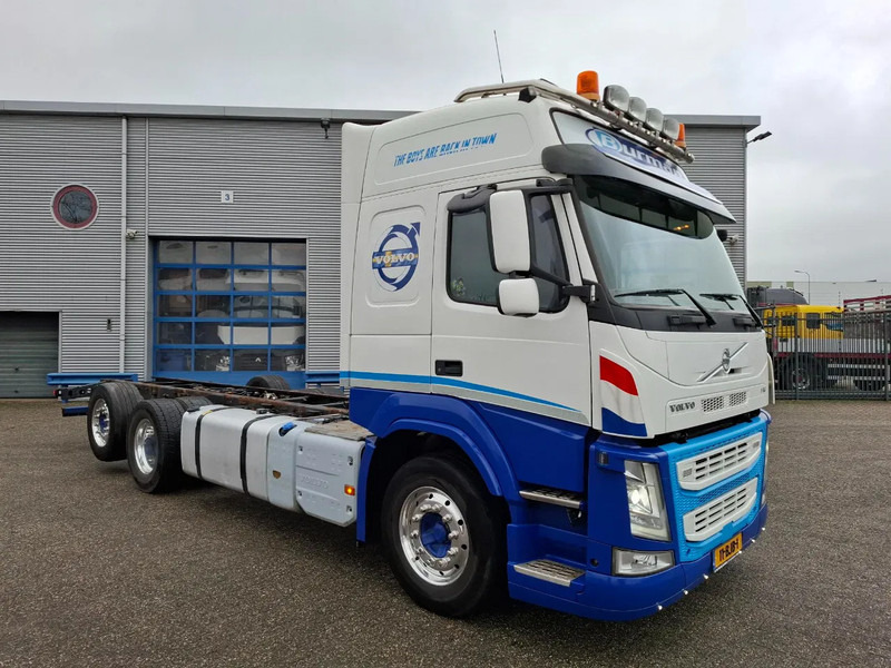 Volvo FM11-460 / NL TRUCK / LIFT+LENKACHSE / ONLY:355342 KM / DYNAMIC STEERING / LWDS / NAVI / ALCOA / TUV:07-01-2026 / INLINER / EURO - Kamion kabinë-shasi: foto 3 Volvo FM11-460 / NL TRUCK / LIFT+LENKACHSE / ONLY:355342 KM / DYNAMIC STEERING / LWDS / NAVI / ALCOA / TUV:07-01-2026 / INLINER / EURO - Kamion kabinë-shasi: foto 3
