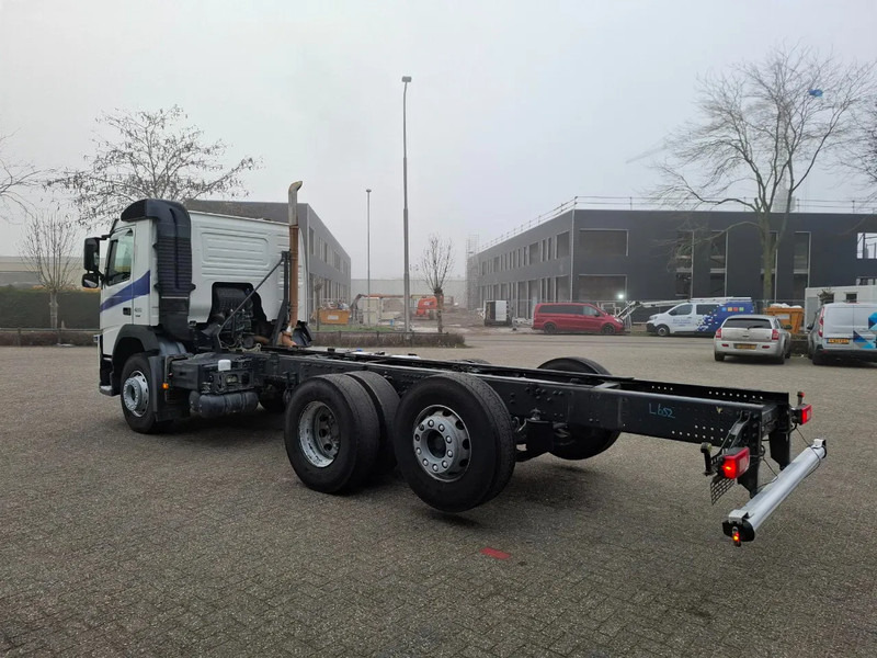Volvo FM4-420 / VEB+ / LWDS / LIFT+LENKACHSE / ONLY:336223 KM / INLINER / AUTOMATIC / EURO-6 / 2018 - Kamion kabinë-shasi: foto 3 Volvo FM4-420 / VEB+ / LWDS / LIFT+LENKACHSE / ONLY:336223 KM / INLINER / AUTOMATIC / EURO-6 / 2018 - Kamion kabinë-shasi: foto 3