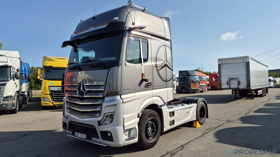 MERCEDES-BENZ ACTROS 1845 LS GIGA SPACE EURO 6 - Gjysmë-kamion: foto 2 MERCEDES-BENZ ACTROS 1845 LS GIGA SPACE EURO 6 - Gjysmë-kamion: foto 2