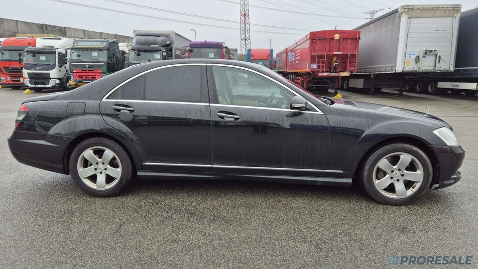 MERCEDES-BENZ S 320 CDI 4-MATIC 2987 cm3 173 kW - není možný odpočet DPH - Veturë: foto 5 MERCEDES-BENZ S 320 CDI 4-MATIC 2987 cm3 173 kW - není možný odpočet DPH - Veturë: foto 5