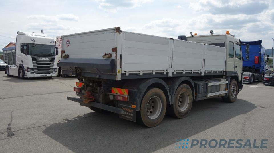 VOLVO FM 11.450 6X4 EURO 5 - sklápěč 12 m3 S1 - otevírací bočnice - Kamion vetëshkarkues: foto 4 VOLVO FM 11.450 6X4 EURO 5 - sklápěč 12 m3 S1 - otevírací bočnice - Kamion vetëshkarkues: foto 4