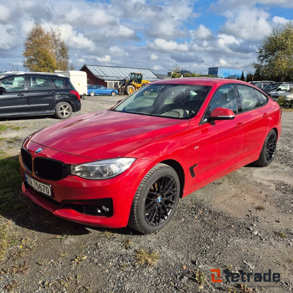 2013mod.BMW 320d xDRIVE - Veturë: foto 4 2013mod.BMW 320d xDRIVE - Veturë: foto 4