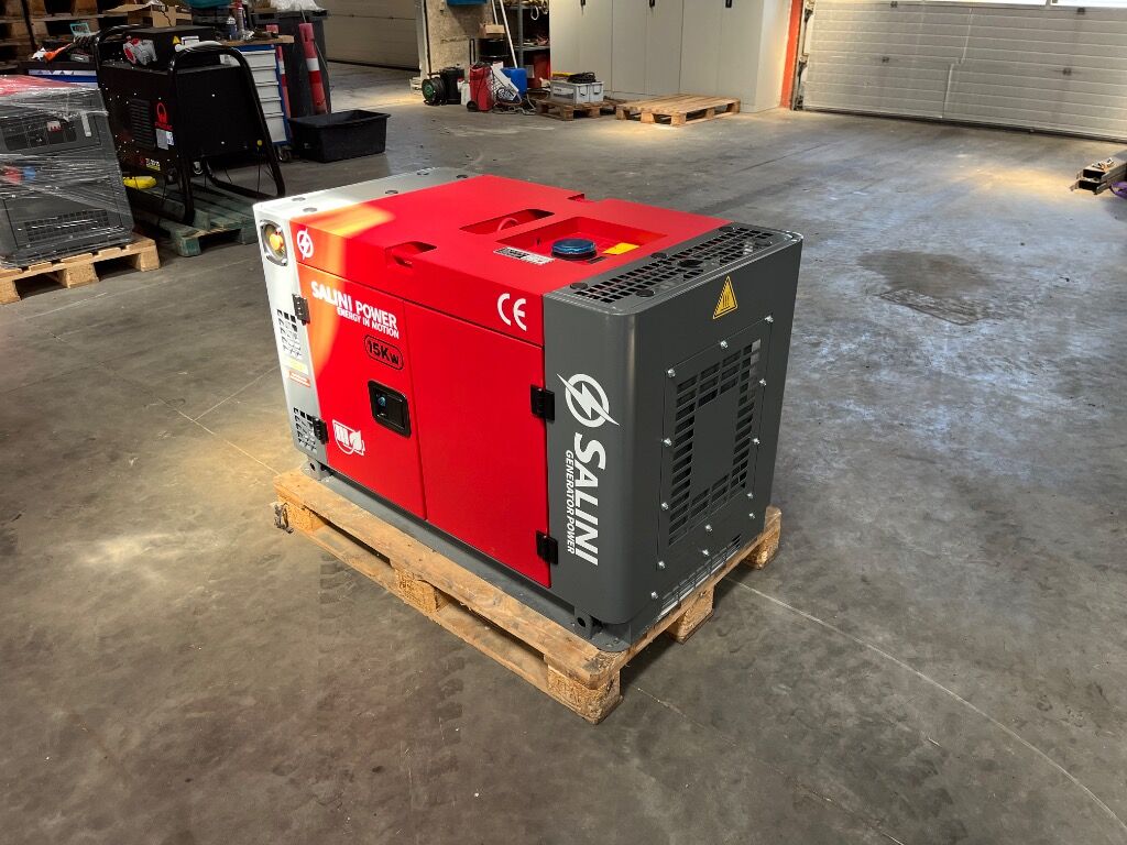Generator SALINI Power VG R 15 VG R 15 15 KVA Diesel Generator - Set gjeneratori: foto 2 Generator SALINI Power VG R 15 VG R 15 15 KVA Diesel Generator - Set gjeneratori: foto 2