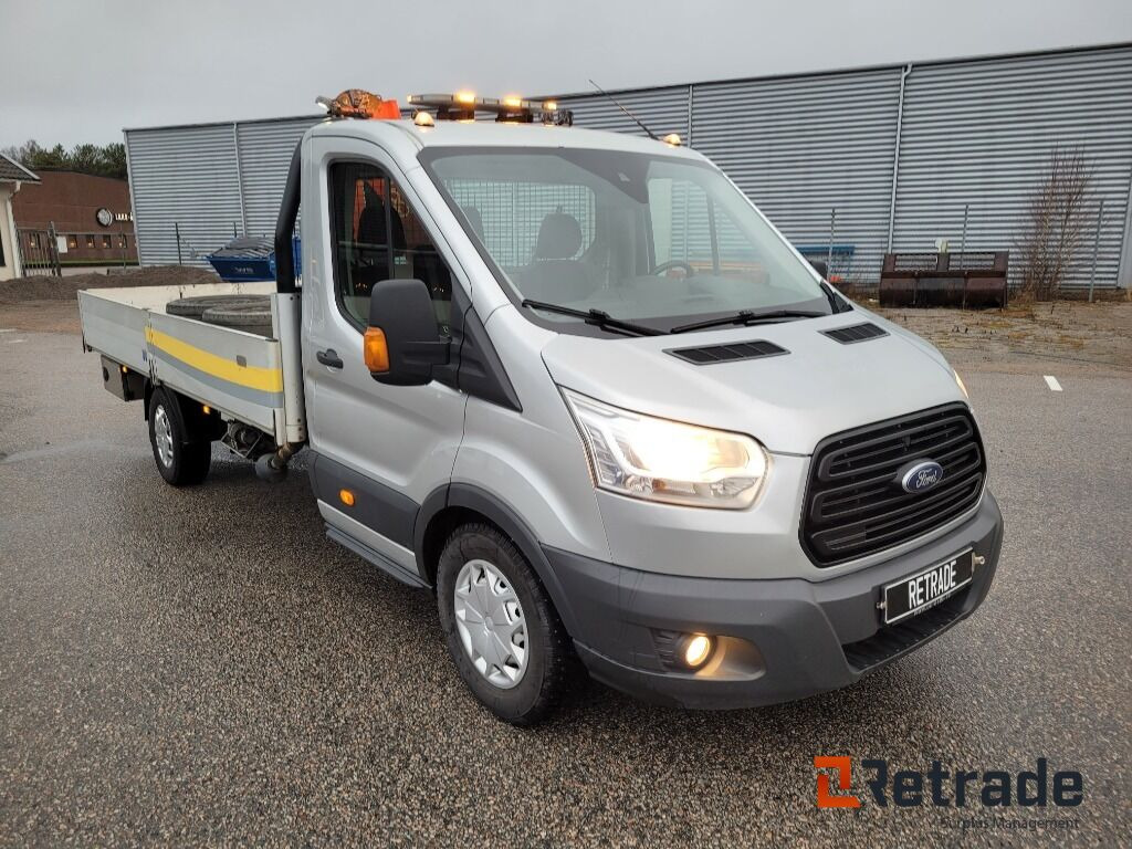 Lätt lastbil med flak och kran , Ford Transit 350 2.2 TDCi - Veturë: foto 3 Lätt lastbil med flak och kran , Ford Transit 350 2.2 TDCi - Veturë: foto 3