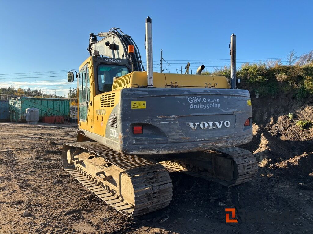 Grävmaskin Volvo 210BLC med redskap - Makineri ndërtimi: foto 4 Grävmaskin Volvo 210BLC med redskap - Makineri ndërtimi: foto 4