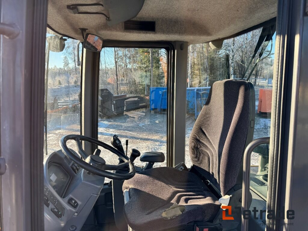 Hjullastare Volvo L30G med redskap - Makineri ndërtimi: foto 5 Hjullastare Volvo L30G med redskap - Makineri ndërtimi: foto 5